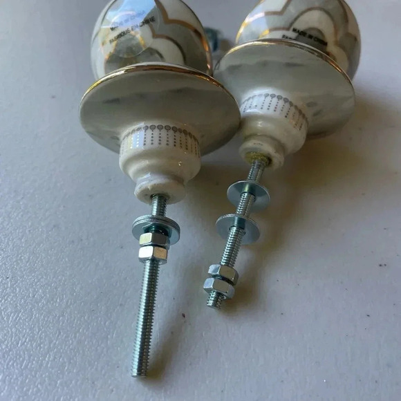 Set of 4 NWT Anthropologie Clover Knobs - Picture 4 of 6
